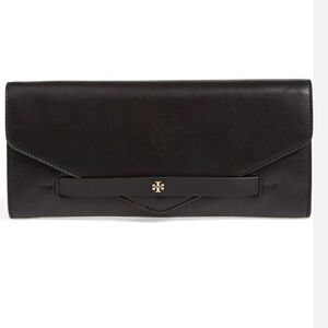 Tory Burch Elizabeth Black Leather Envelope Clutch with dust bag. Like new.